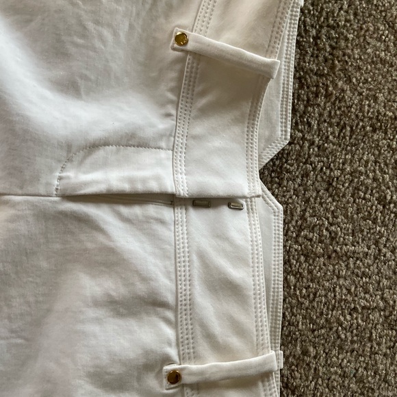 💎 Bebe - White/Cream Flare Pants 💎 - Picture 5 of 6